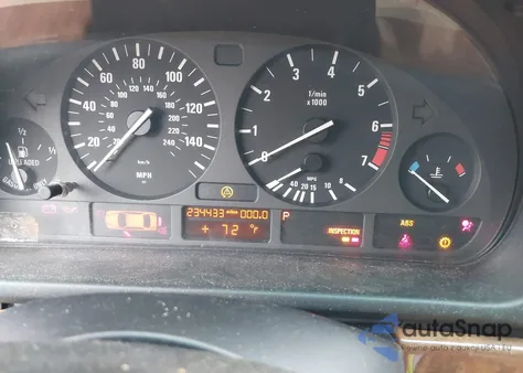 1999 BMW 528 I Automatic из США, поврежденный, VIN WBADM6345XGUO2313